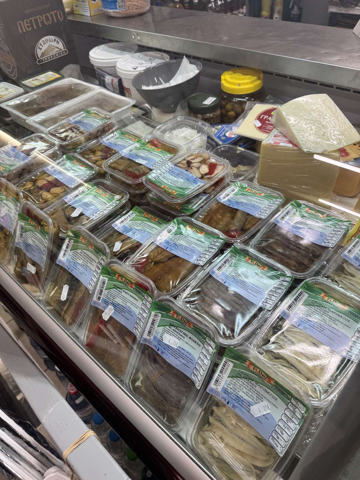Refrigerated Deli Meze